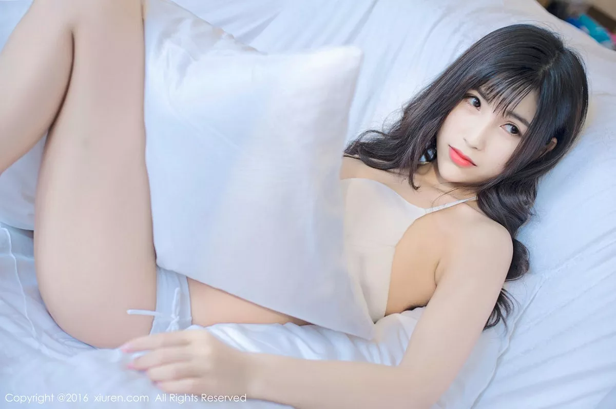 [XiuRen秀人网]第649期悠悠YOYO写真  第31张-《94零社区》